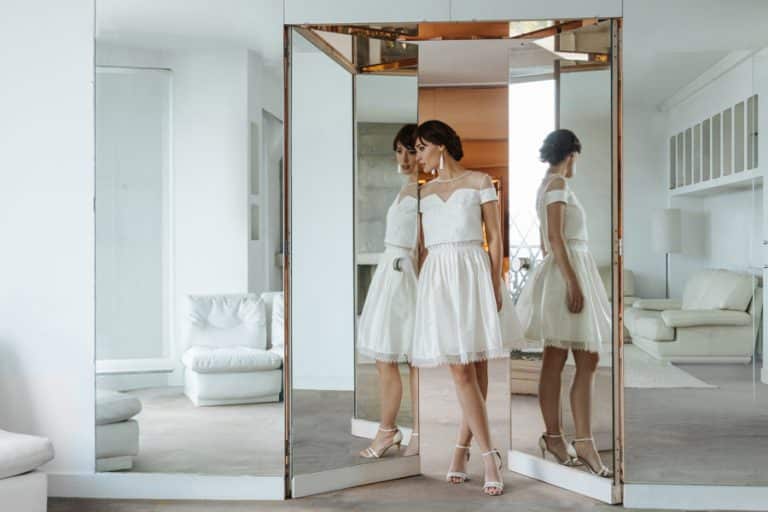 Robes de mari?�e : S?�rie Blanche Collection 2020 - A la Une!