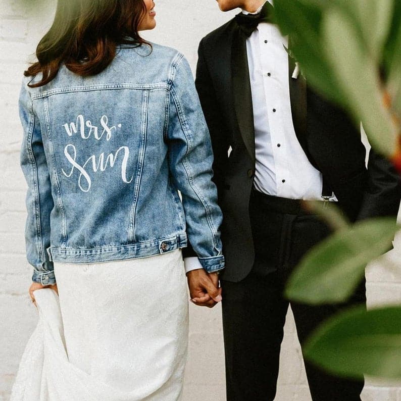 Notre sélection de 12 vestes en jean et denim pour la mariée