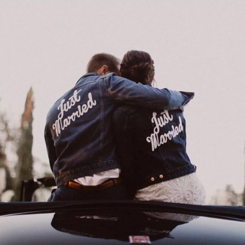 Notre sélection de 12 vestes en jean et denim pour la mariée A la Une