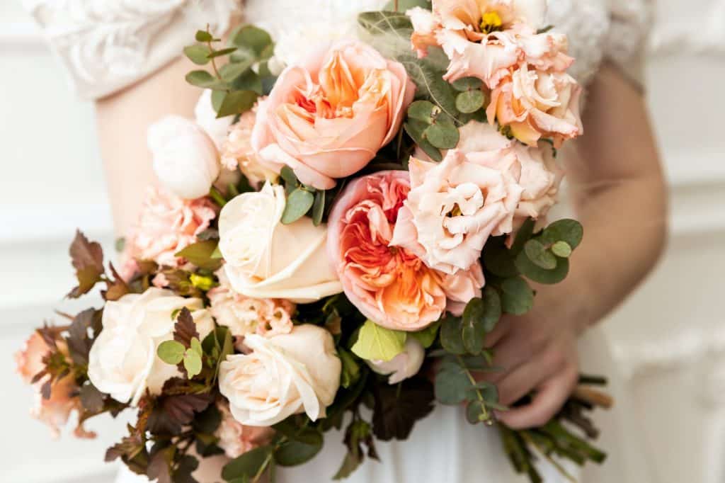 bouquet de roses mariée fleurs mariage