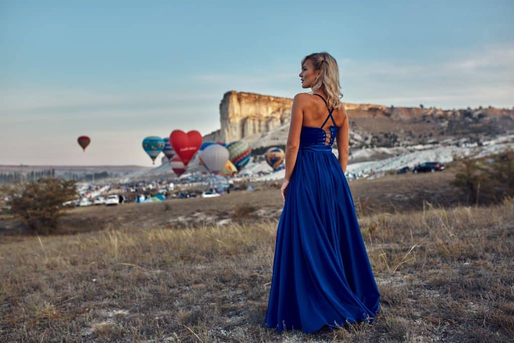 robe bleue invitée mariage