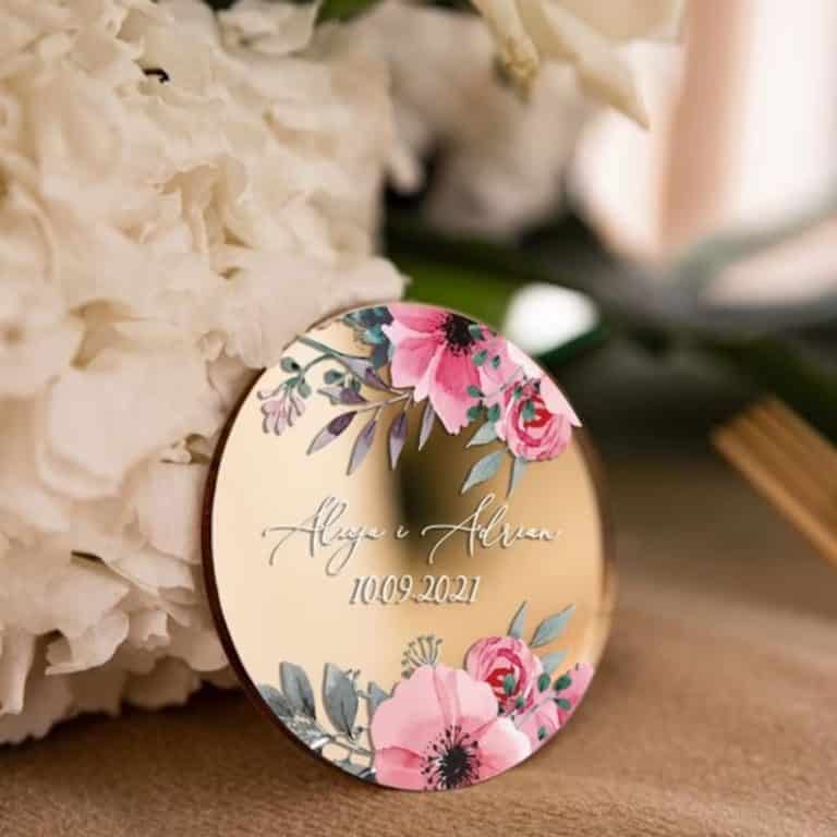 Faire-part mariage magnet : 3 raisons d'opter pour l'aimanté