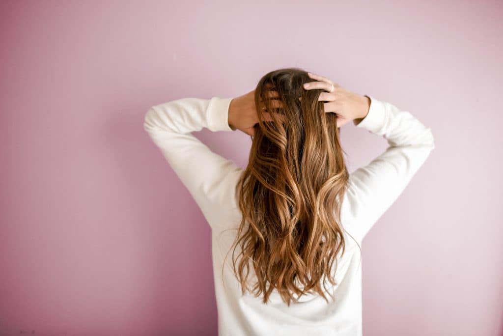 chute cheveux après grossesse solution