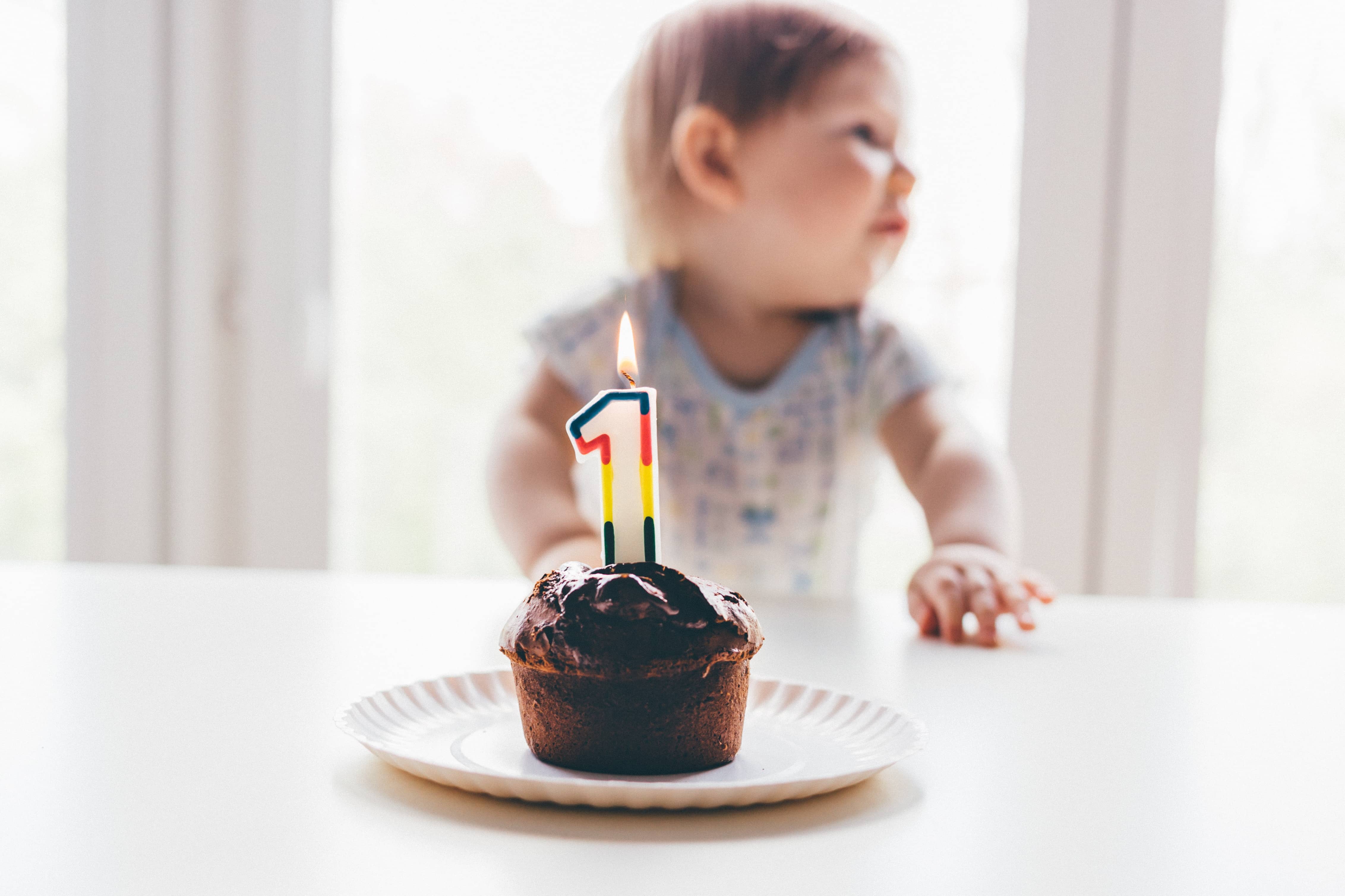 Comment fêter l'anniversaire des 1 an de bébé , thème, cadeau, photo !
