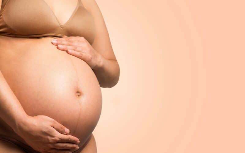 Avorter ou vivre seule ma grossesse et ma parentalité