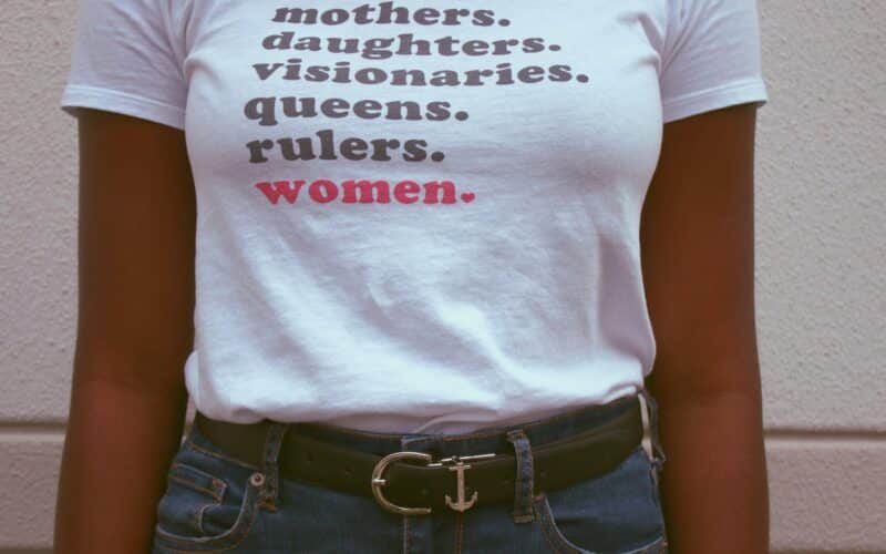 Sororité entre femmes : pourquoi on a vraiment besoin les unes des autres