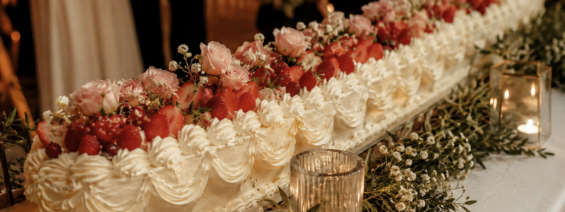 Un vintage cake en dessert de mariage dans les nouvelles tendances