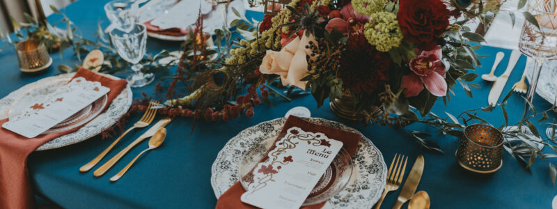 Décoration table de mariage style art nouveau